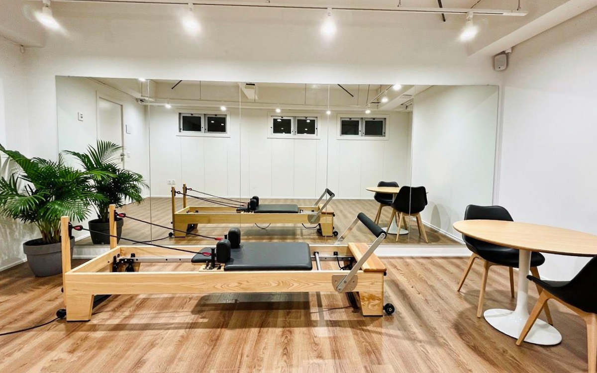 周りの目が気にならない完全プライベート空間｜京都・河原町のパーソナルマシンピラティスSTUDIO「Pilars」